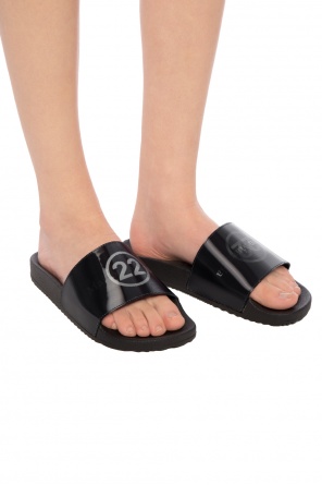 Branded slides, zdjęcie 2 Branded slides od Maison Margiela